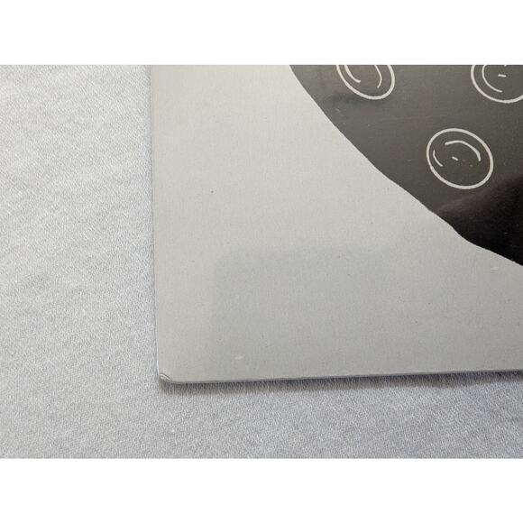 Gigi Perez Signed Sailor Song Cover 7” Vinyl Sealed Brand New Full Signature - Picture 6 of 12